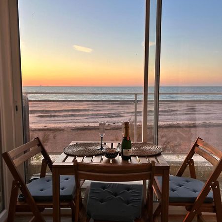 Mettons Les Voiles - Appt Vue Mer Avec Loggia Bernières-sur-Mer Esterno foto