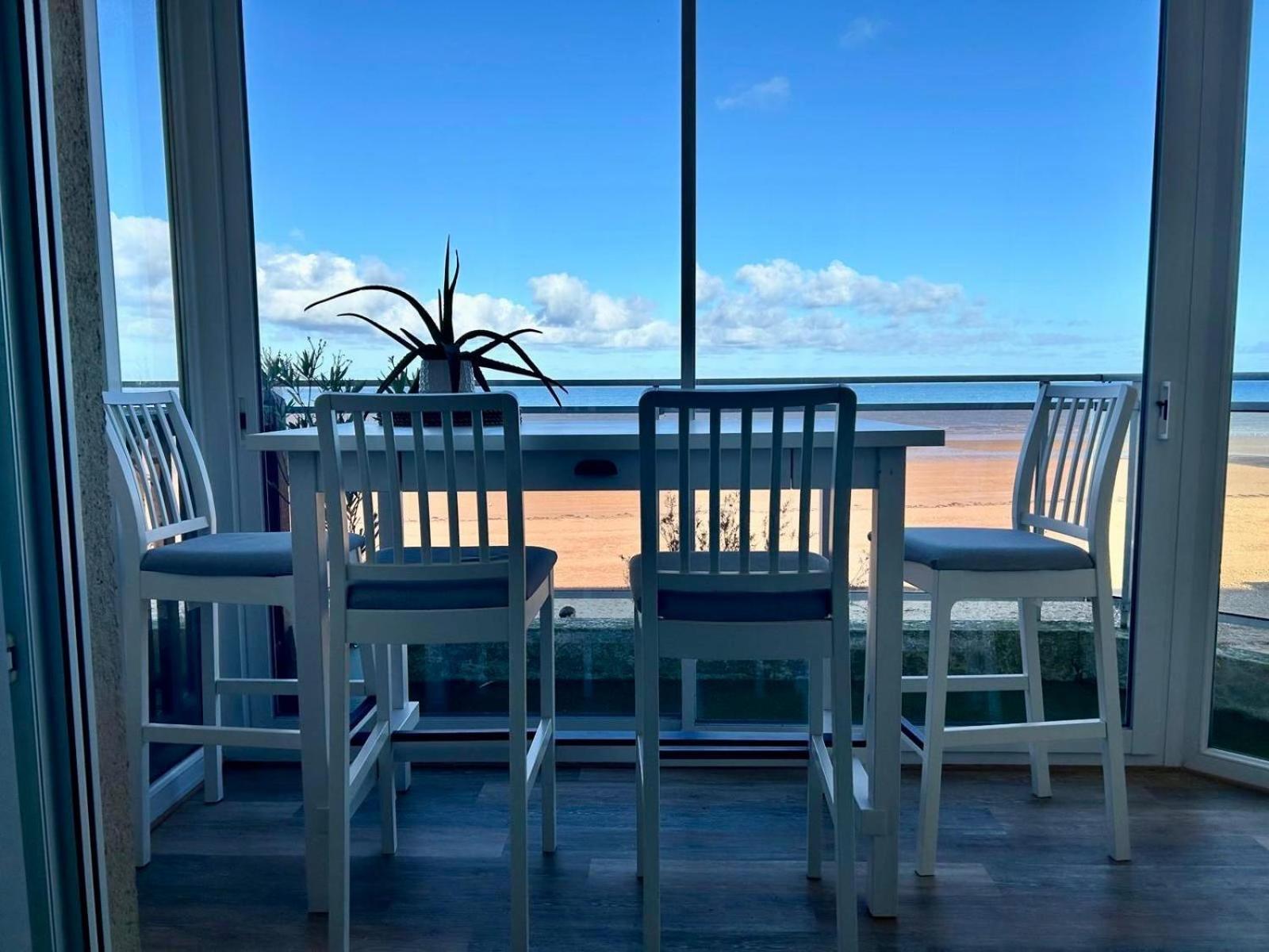 Mettons Les Voiles - Appt Vue Mer Avec Loggia Bernières-sur-Mer Esterno foto